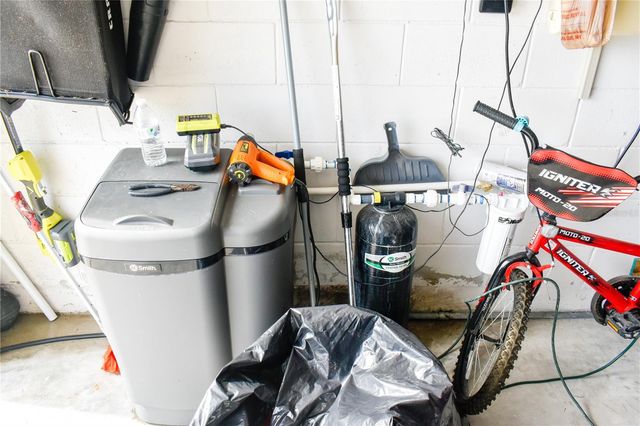 180 LAKE SMART CIRCLE, Winter Haven, FL 33881