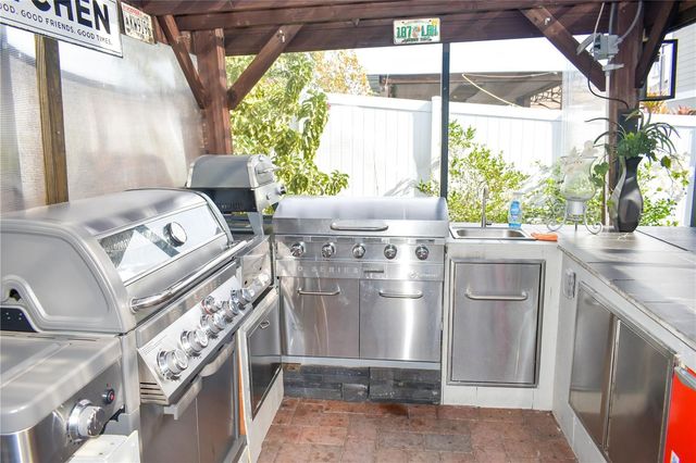 180 LAKE SMART CIRCLE, Winter Haven, FL 33881