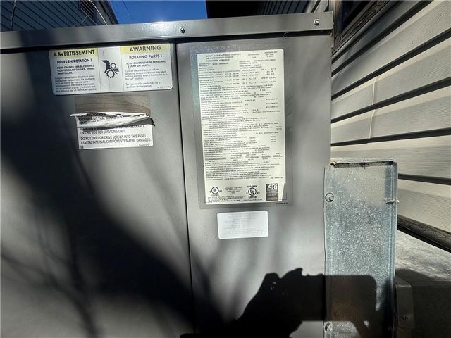 3108 Crawford Avenue, Parsons, KS 67357