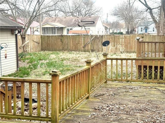 3108 Crawford Avenue, Parsons, KS 67357