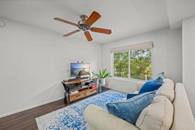 4232 Fiesta Way 3, Oceanside, CA 92057