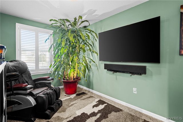 39 Dubonnet Drive, Cheektowaga, NY 14043