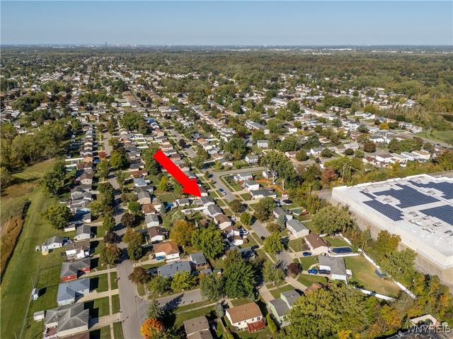 39 Dubonnet Drive, Cheektowaga, NY 14043