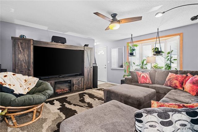 39 Dubonnet Drive, Cheektowaga, NY 14043