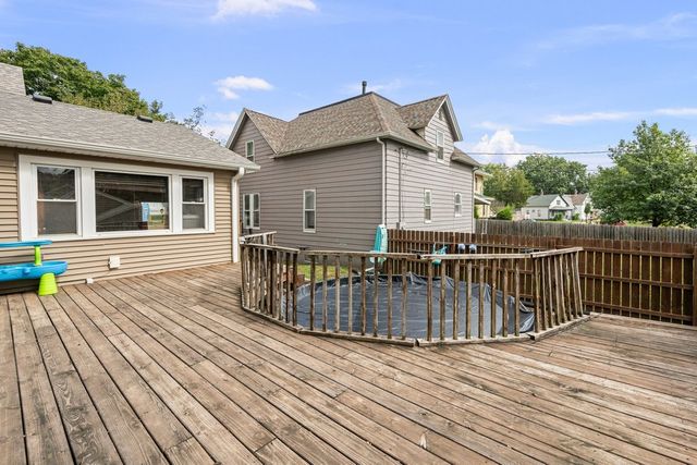 2117 Claussen Street, Davenport, IA 52802