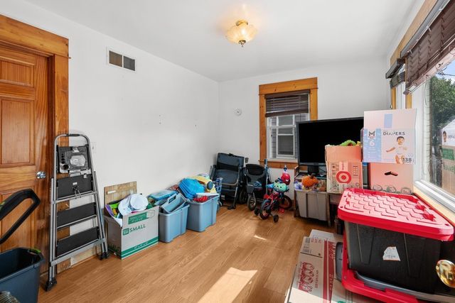2117 Claussen Street, Davenport, IA 52802