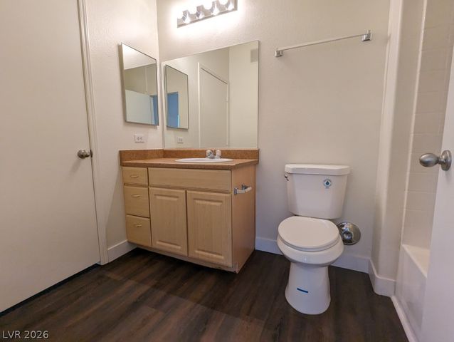 8250 North Grand Canyon Drive 1044, Las Vegas, NV 89166