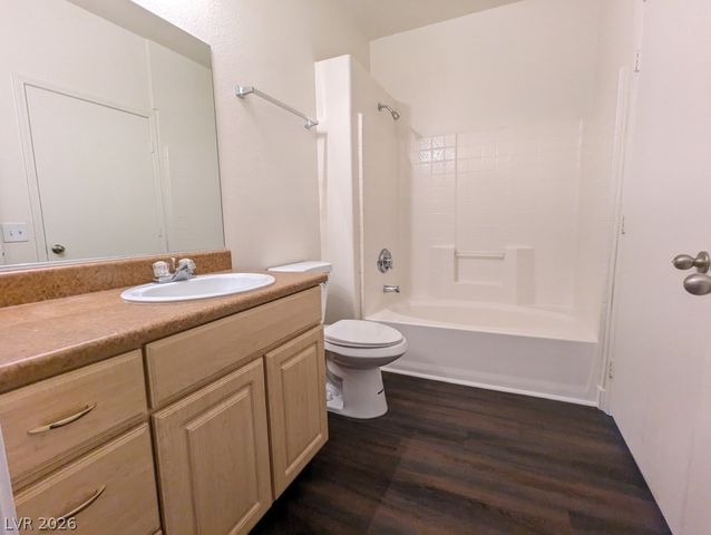 8250 North Grand Canyon Drive 1044, Las Vegas, NV 89166