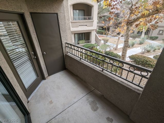 8250 North Grand Canyon Drive 1044, Las Vegas, NV 89166
