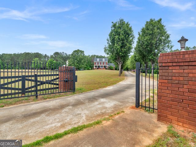 1359 Jenkins Road, Forsyth, GA 31029