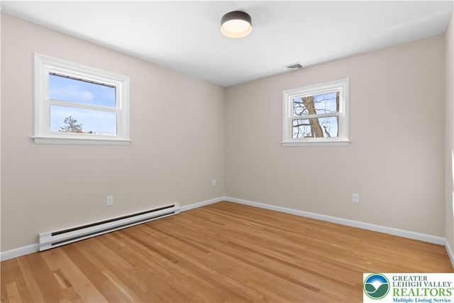 480 School House Road, Lower Nazareth Twp, PA 18064