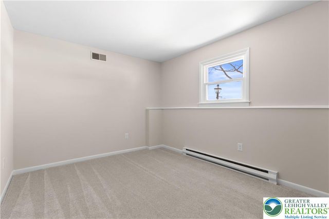 480 School House Road, Lower Nazareth Twp, PA 18064