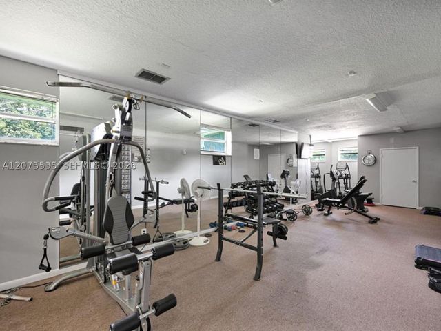 500 Executive Center Dr 3I, West Palm Beach, FL 33401