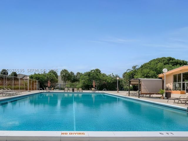 500 Executive Center Dr 3I, West Palm Beach, FL 33401