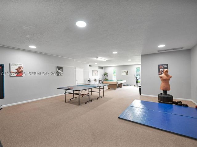 500 Executive Center Dr 3I, West Palm Beach, FL 33401