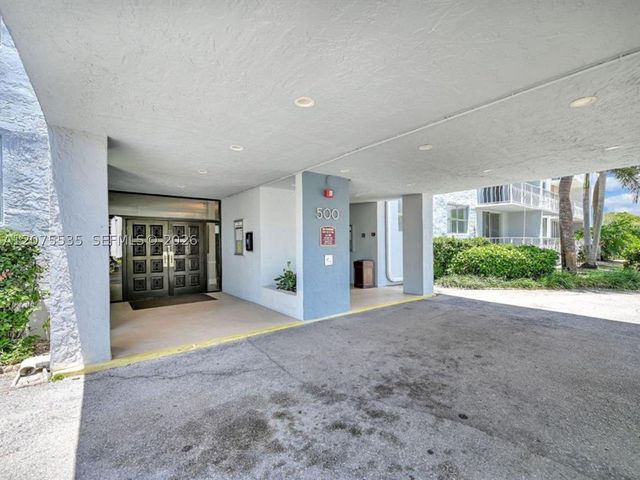500 Executive Center Dr 3I, West Palm Beach, FL 33401