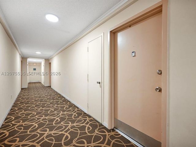 500 Executive Center Dr 3I, West Palm Beach, FL 33401