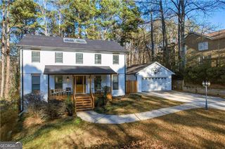 3880 W Cooper Lake Drive SE, Smyrna, GA 30082