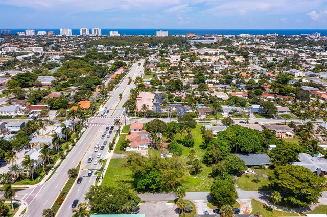 556 E Hillsboro Boulevard, Deerfield Beach, FL 33441