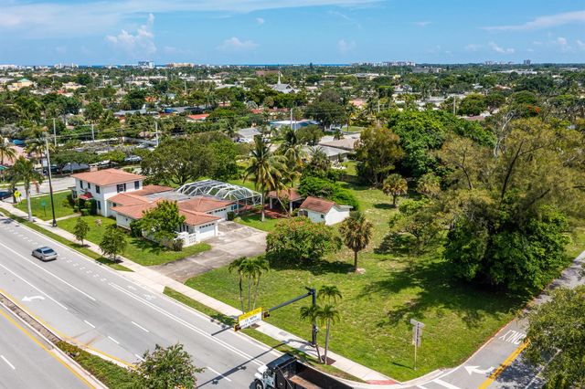 556 E Hillsboro Boulevard, Deerfield Beach, FL 33441