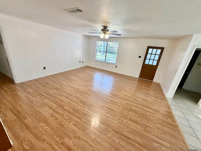 921 Jane Dr, Denham Springs, LA 70726
