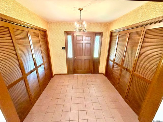 921 Jane Dr, Denham Springs, LA 70726
