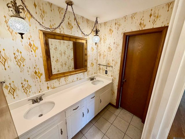 921 Jane Dr, Denham Springs, LA 70726