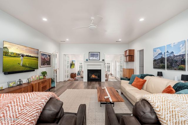 2922 N Rio De Flag Drive, Flagstaff, AZ 86004