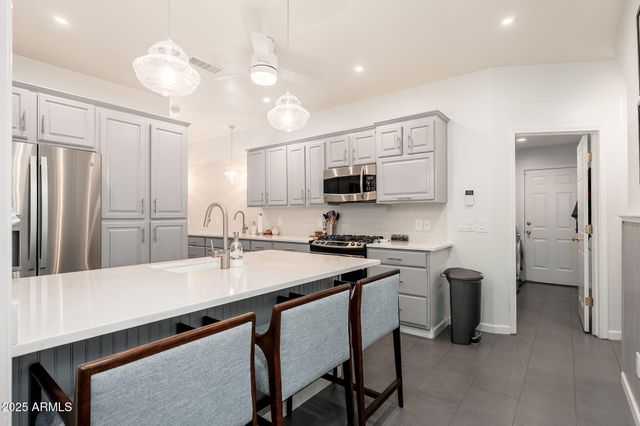 2922 N Rio De Flag Drive, Flagstaff, AZ 86004