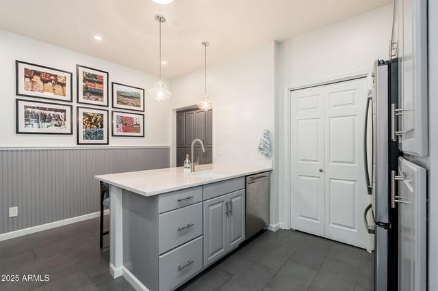 2922 N Rio De Flag Drive, Flagstaff, AZ 86004