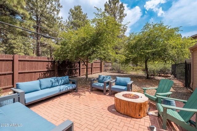 2922 N Rio De Flag Drive, Flagstaff, AZ 86004