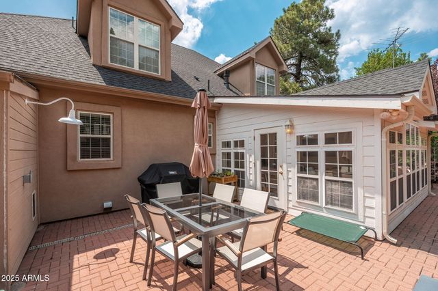 2922 N Rio De Flag Drive, Flagstaff, AZ 86004