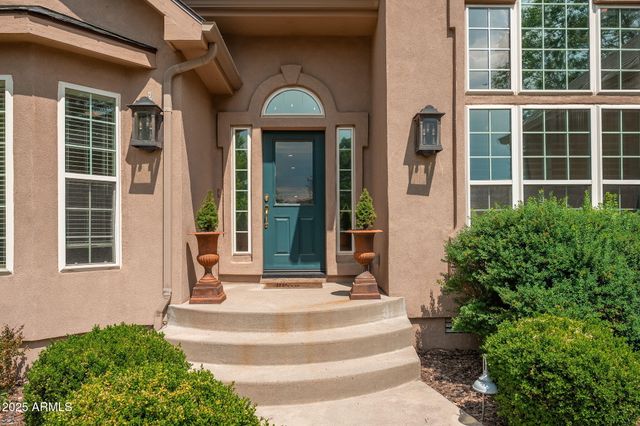 2922 N Rio De Flag Drive, Flagstaff, AZ 86004