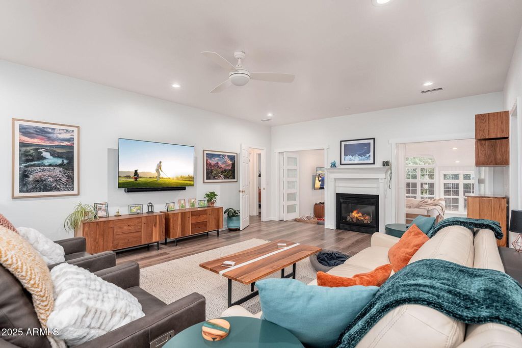 2922 N Rio De Flag Drive, Flagstaff, AZ 86004