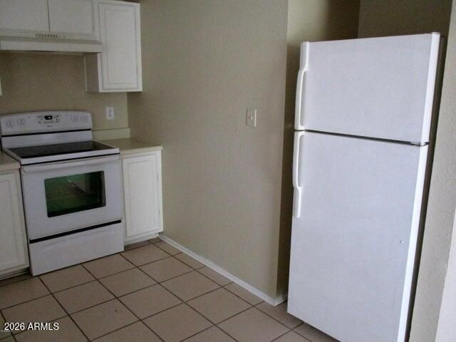 1551 E CHRISTY Drive 3, Phoenix, AZ 85020