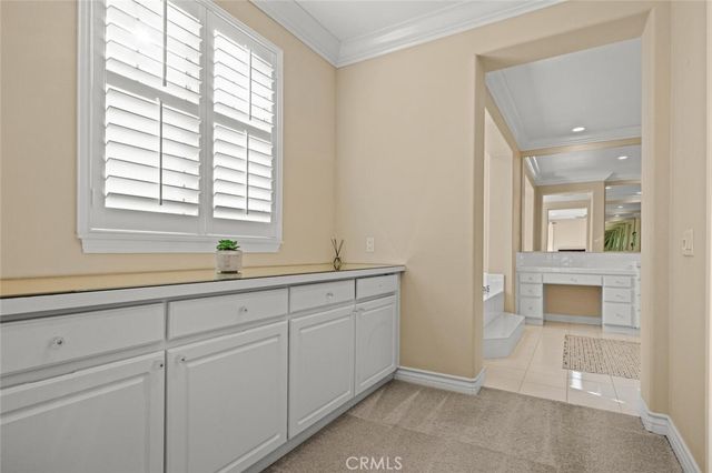 23930 Lakeside Road, Valencia, CA 91355