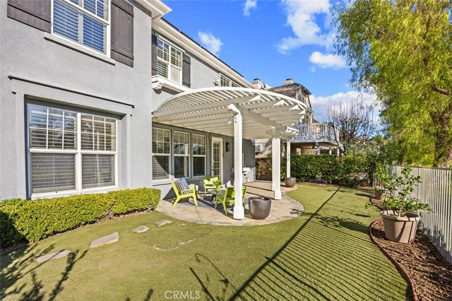 23930 Lakeside Road, Valencia, CA 91355