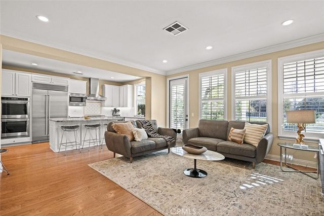 23930 Lakeside Road, Valencia, CA 91355