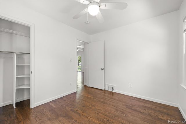 11348 Cavell Street, Livonia, MI 48150