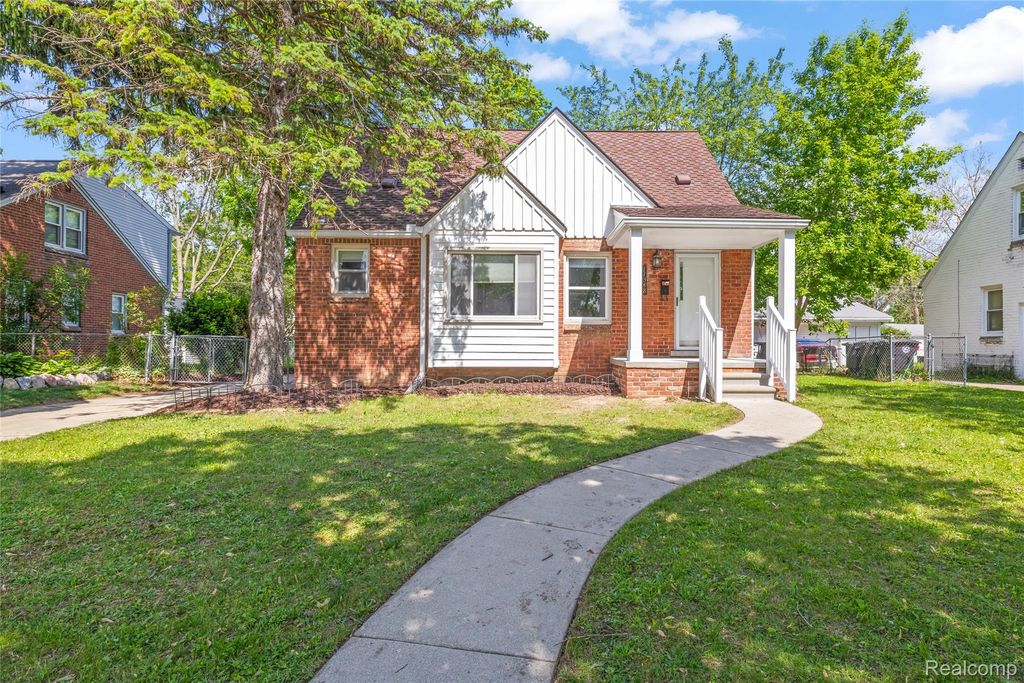 11348 Cavell Street, Livonia, MI 48150