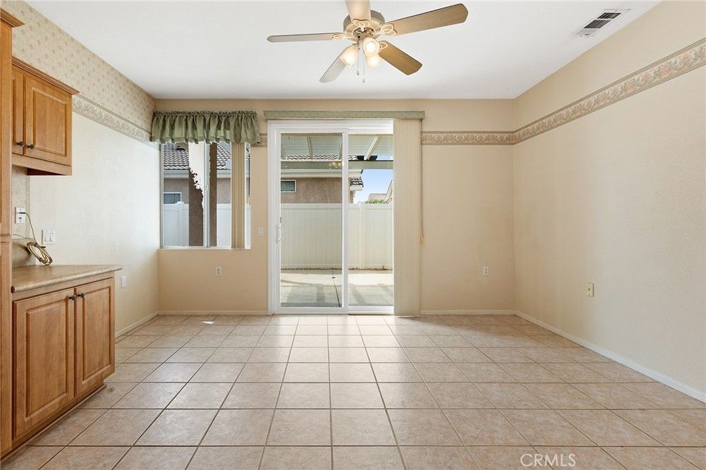 Image 14 of property listing at 27927 Blaze Lane, Sun City, CA 92585