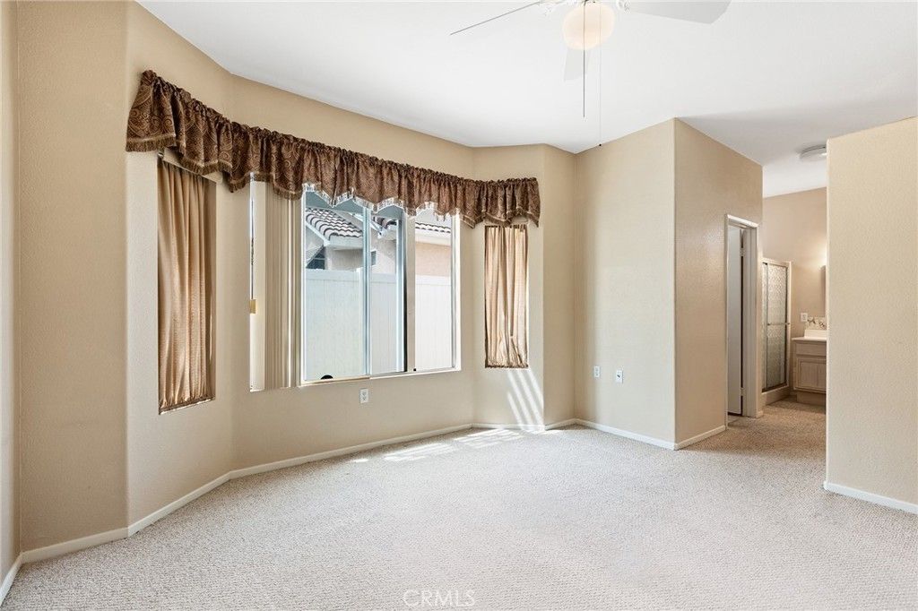 Image 21 of property listing at 27927 Blaze Lane, Sun City, CA 92585