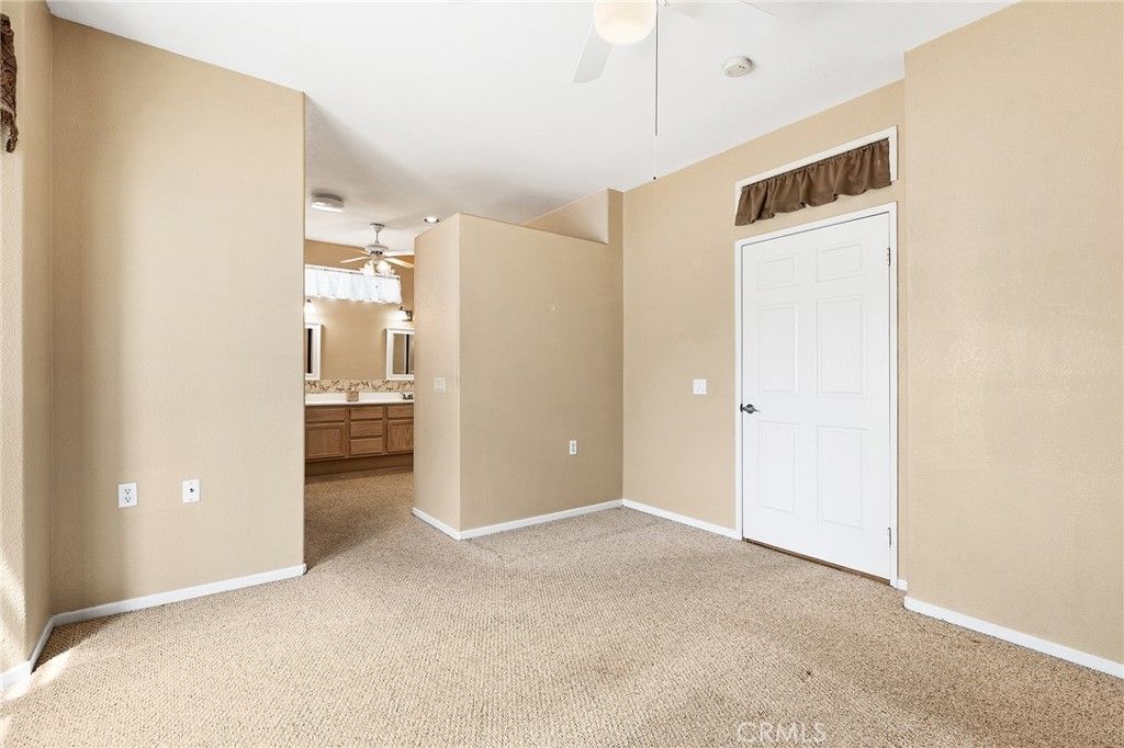 Image 22 of property listing at 27927 Blaze Lane, Sun City, CA 92585