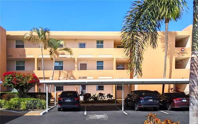 7560 BAY ISLAND DRIVE S 246, South Pasadena, FL 33707