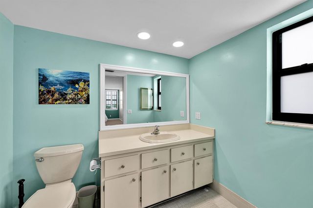 2205 S Cypress Bend Drive 801, Pompano Beach, FL 33069
