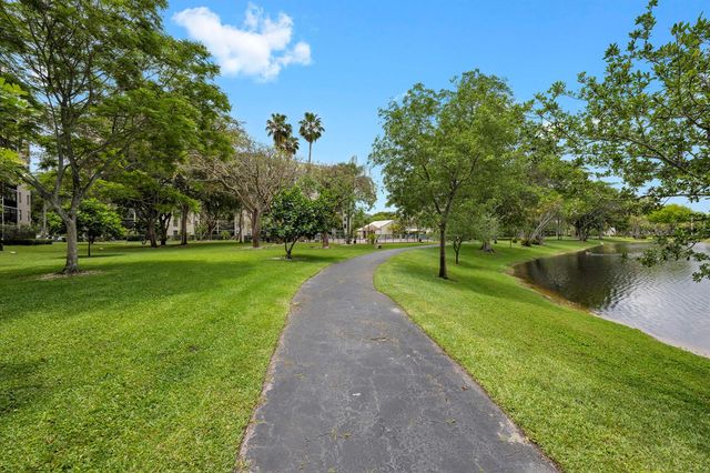 2205 S Cypress Bend Drive 801, Pompano Beach, FL 33069