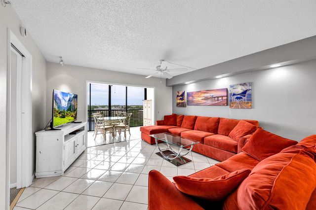 2205 S Cypress Bend Drive 801, Pompano Beach, FL 33069