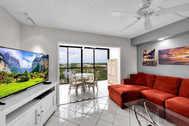 2205 S Cypress Bend Drive 801, Pompano Beach, FL 33069