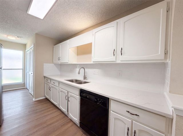 5602 Briarwood Forest Drive, Houston, TX 77088