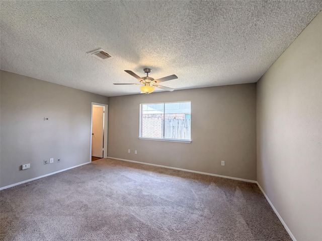 5602 Briarwood Forest Drive, Houston, TX 77088